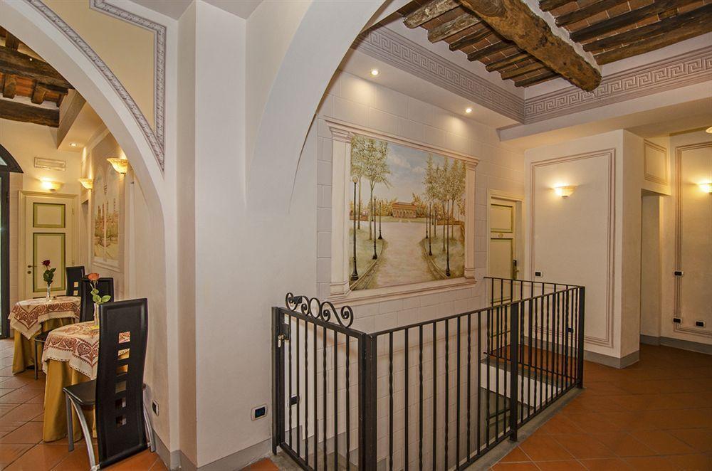 Dimora Dei Guelfi Luxury Rooms Lucca Bagian luar foto