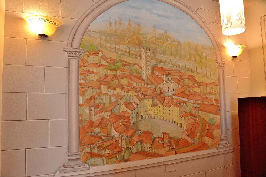 Dimora Dei Guelfi Luxury Rooms Lucca Bagian luar foto